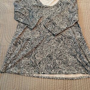 Pure J Jill soft V-neck top, 3/4 length sleeve